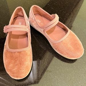 Zara Kids Velvet Ballet Dress Shoes Earth Red Color Girls Size 11-12 (28 Euro)